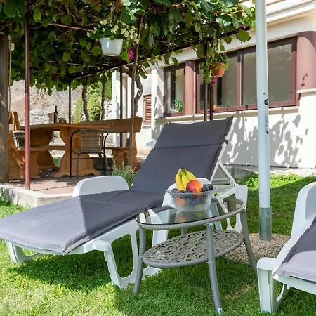 Sea View With Garden Near Opatija Apartment Veprinac